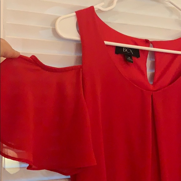Ruby red formal with off the shoulder sleeves - Picture 2 of 4